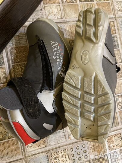 Лыжные ботинки spine rider