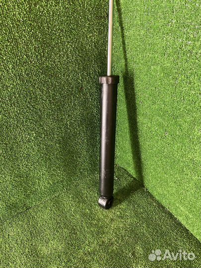 Задние амортизаторы Hyundai Sonata NF