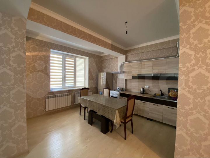 2-к. квартира, 60 м², 5/10 эт.