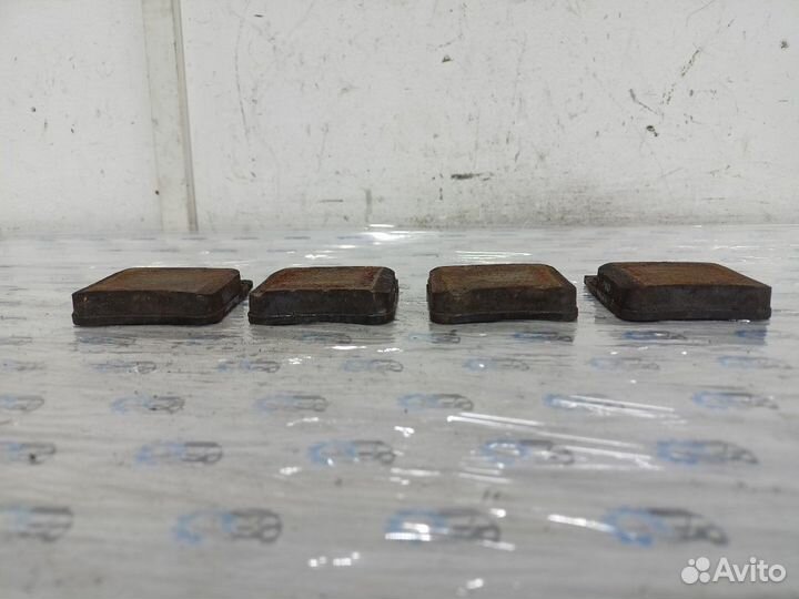 Тормозные колодки заднее Mercedes E320 W210 kombi