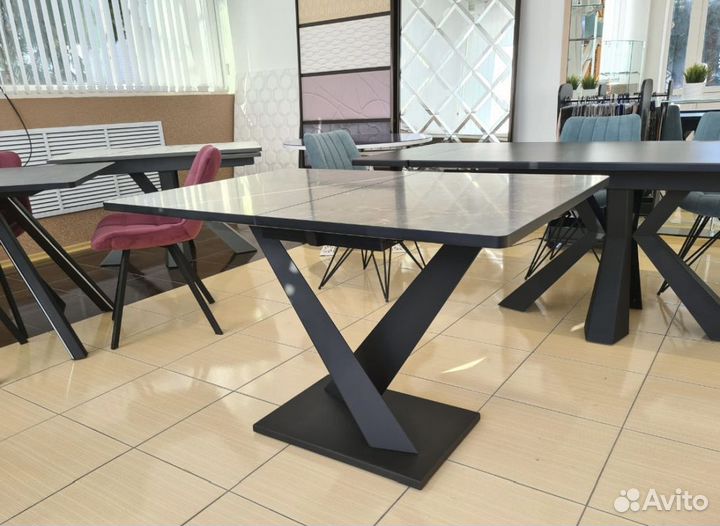 Стол повашимразмерам SVR-38942