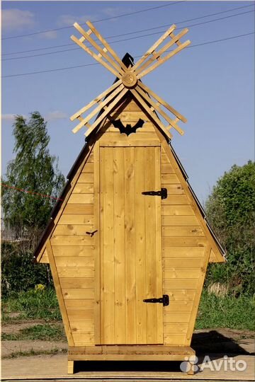 Уличный туалет от производителя HME563