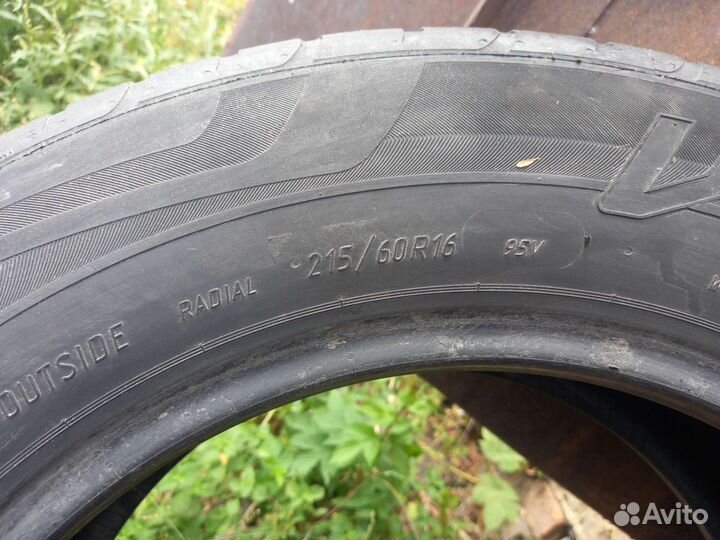 Viatti Strada Asimmetrico 215/60 R16 95V