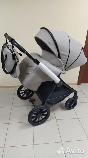 Новая коляска Luxmom A2 с реверсивным блоком 2023