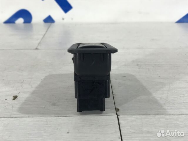 Кнопка открывания багажника KIA quoris 3.8 ат