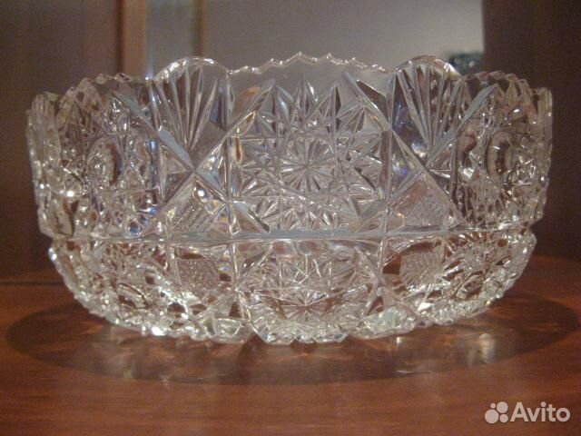 Ваза хрустальная