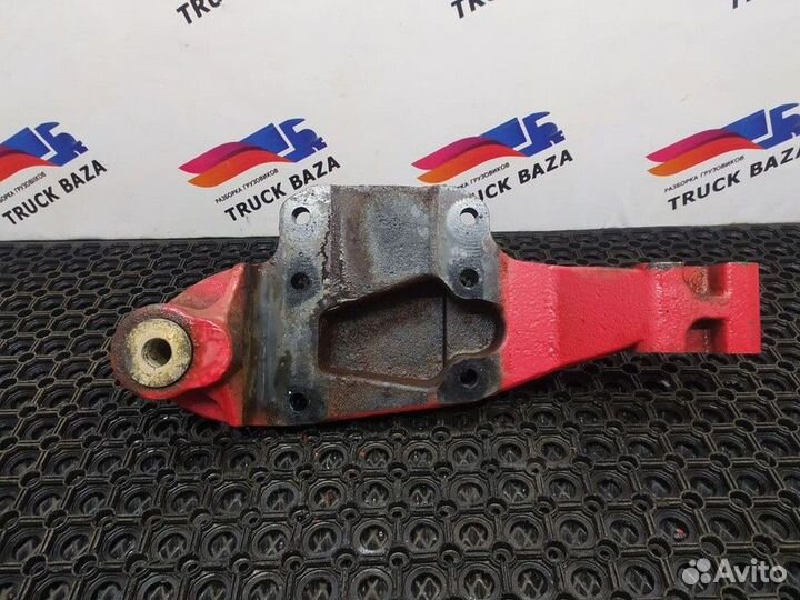 Кронштейн рессоры передней правый Daf XF105