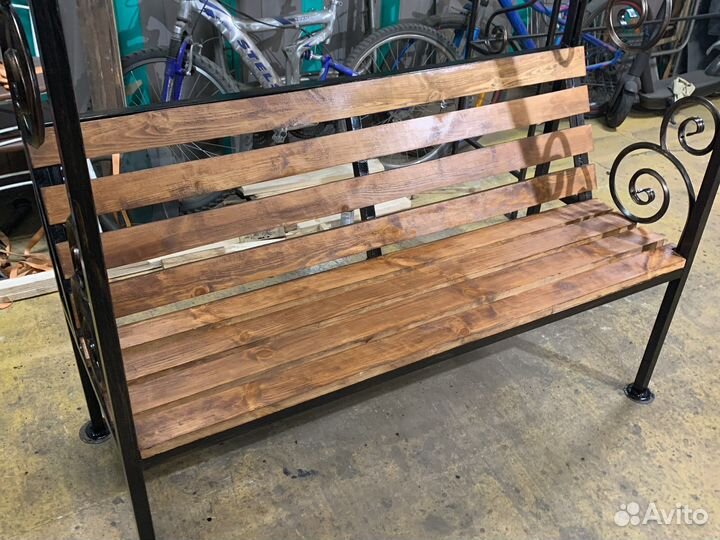 Арка садовая кованая