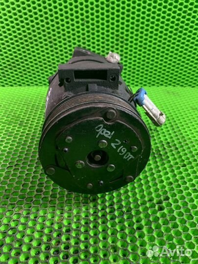 Компрессор кондиционера Opel Frontera B