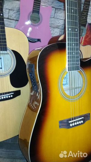 Гитара электроакустическая