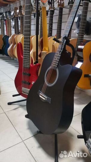 Акустическая гитара 41