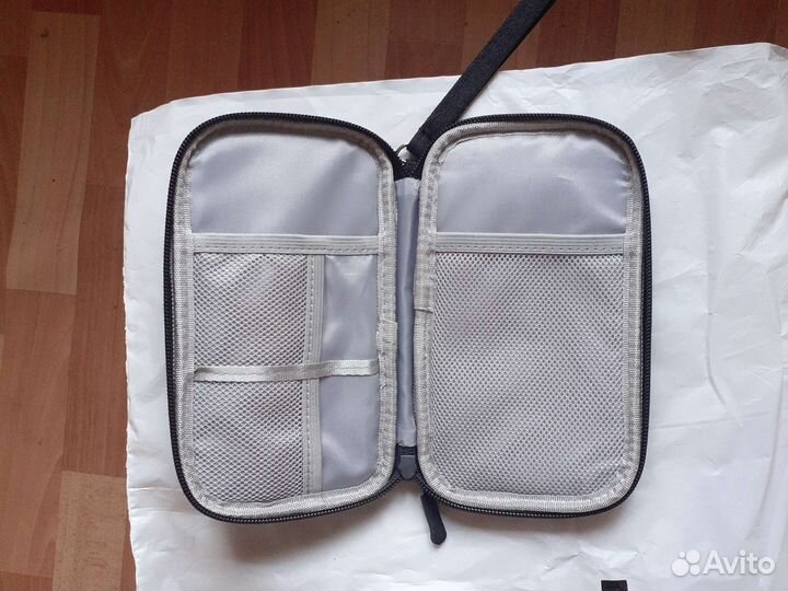 Органайзер для переноски телефона,зарядки и шнуров