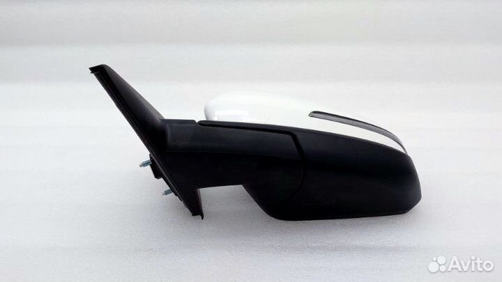 Б/У Б/У Зеркало 8 контактов. Состояние отличное