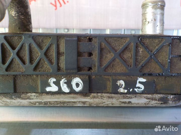 Радиатор масляный Вольво S60 2.5 л