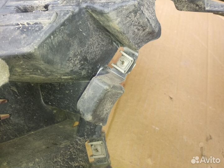 Кронштейн переднего бампера BMW X6 F16