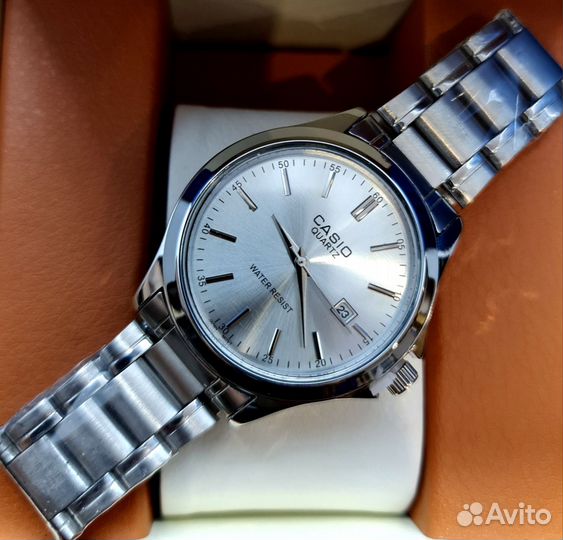 Кварцевые часы Casio
