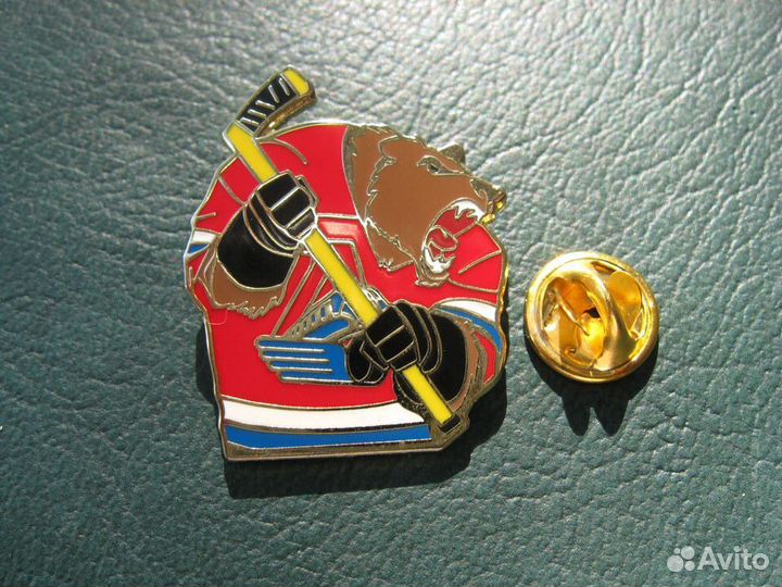 Значок хк локомотив (ярославль) 