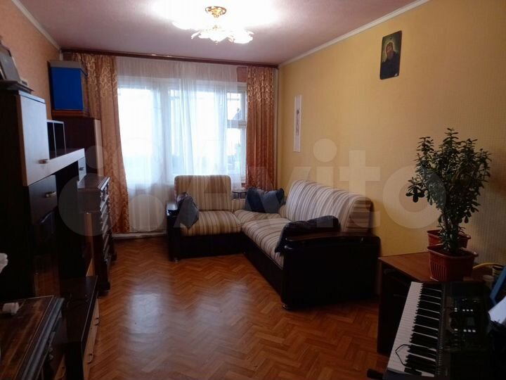 3-к. квартира, 64 м², 8/10 эт.