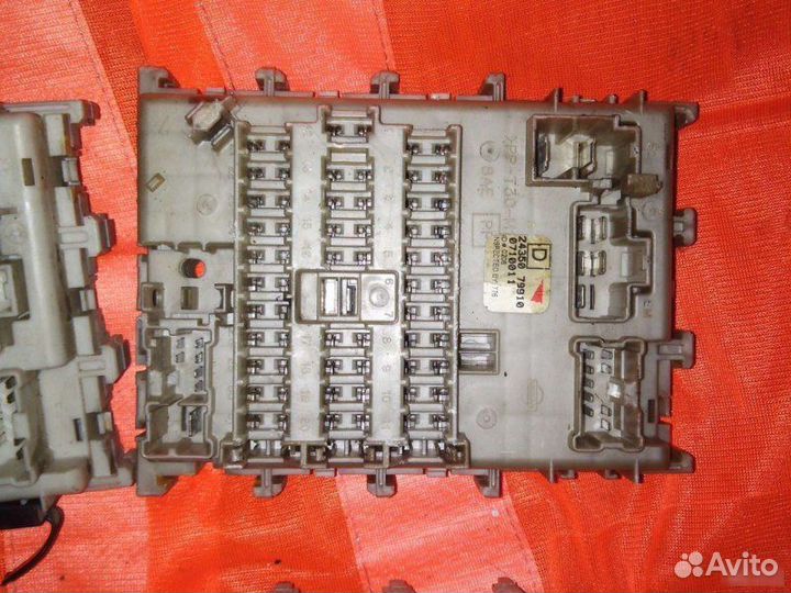 Блок предохранителей Nissan Almera N16