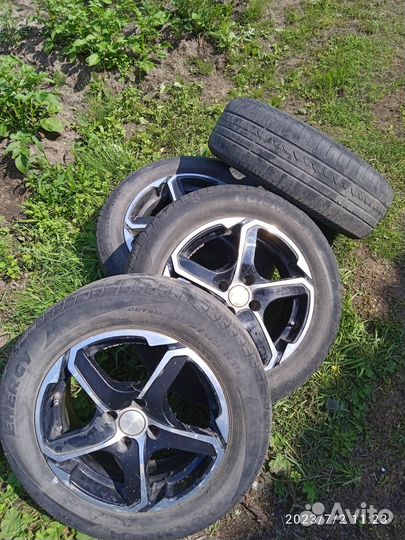 Продам диски R15 на ваз