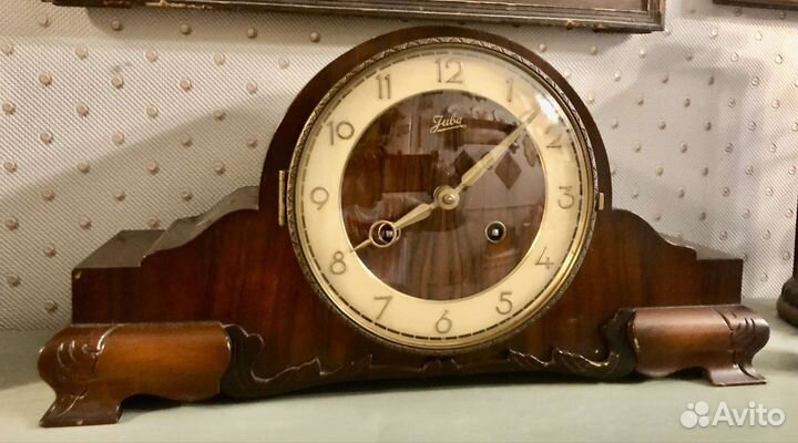 Старинные настольные часы Juba