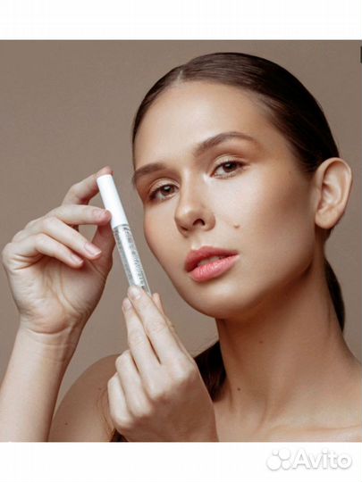 Гель для бровей / фиксатор для бровей