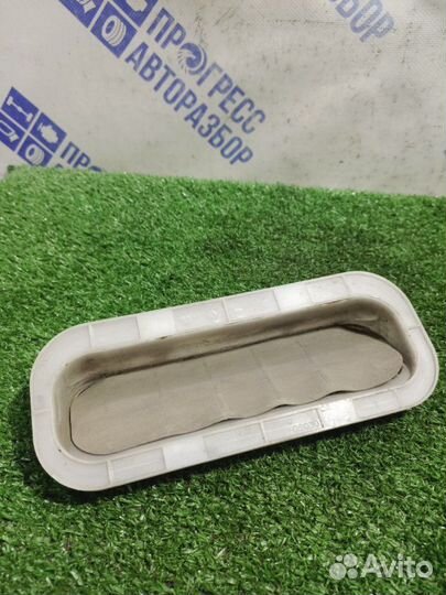 Воздушный клапан кузова задний левый Toyota