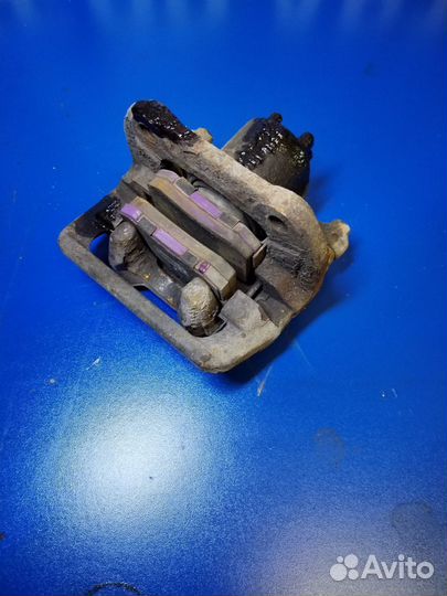 Суппорт тормозной задний лев./прав. Honda Accord 8