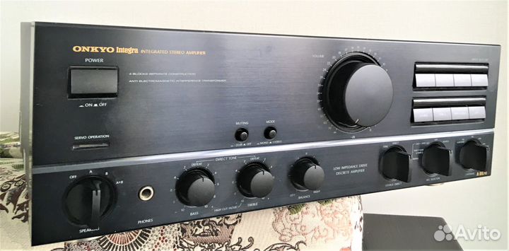 Усилитель Onkyo A-8670.220 V.(Торг)