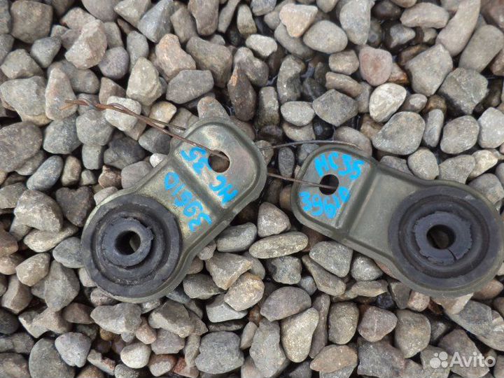 Крепление радиатора Nissan Laurel HC35 RB20DE