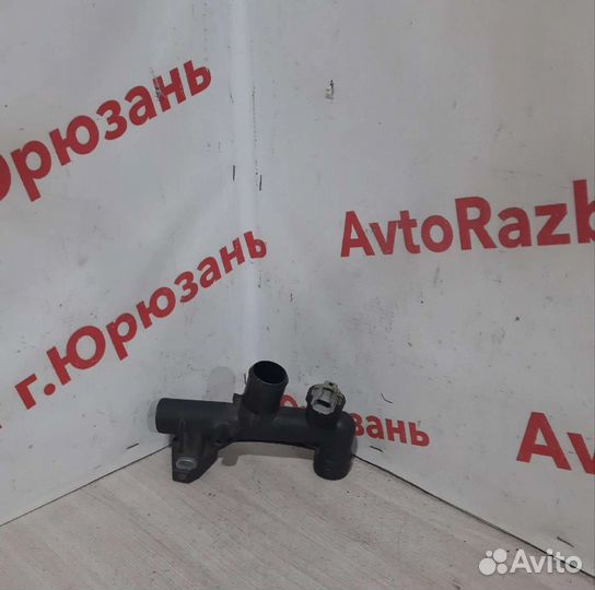 Тройник охлаждения Ford Maverick