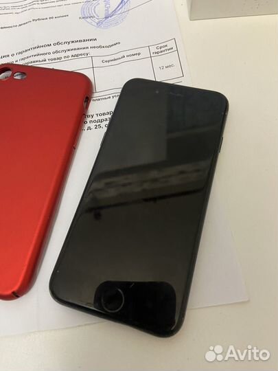 Телефон iPhone se 2020