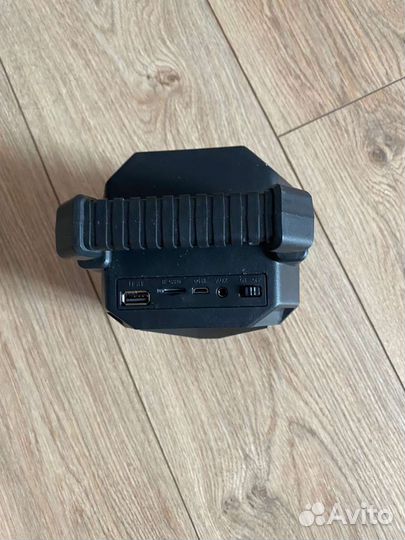 Продам Блютуз колонку defender торг уместен