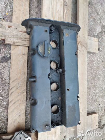 Клапанная крышка ford focus 2 1.4