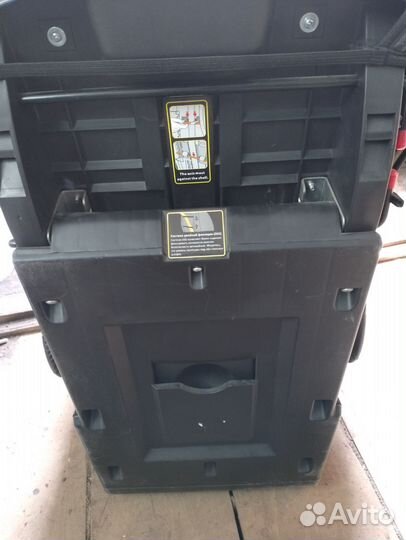 Детское автокресло