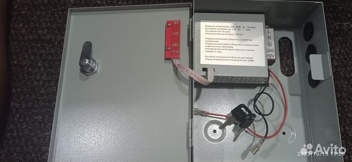 Блок бесперебойного питания 12V 3A