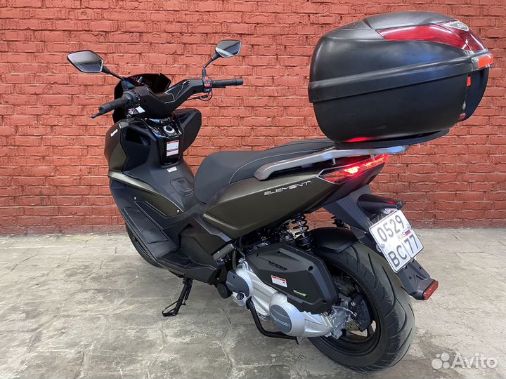 Скутер regulmoto element 300 ABS