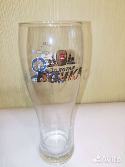 Бокалы, кружки, фужер