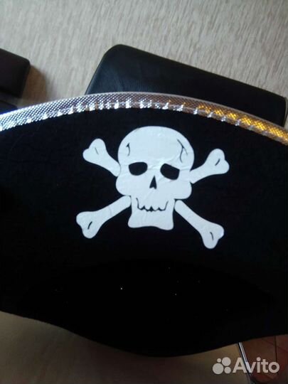 Шляпа пирата с клинком