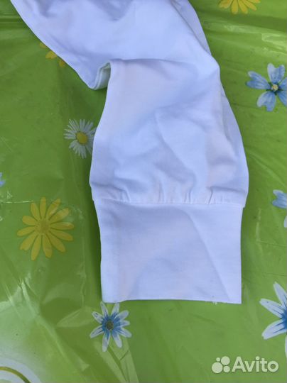 Белая водолозка