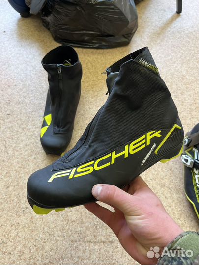 Лыжные ботинки классические