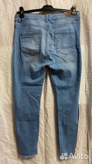 Джинсы