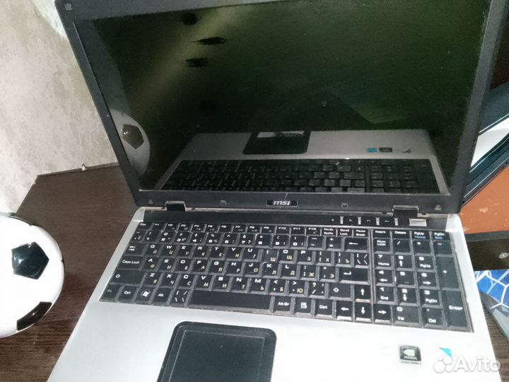 Ноутбук msi