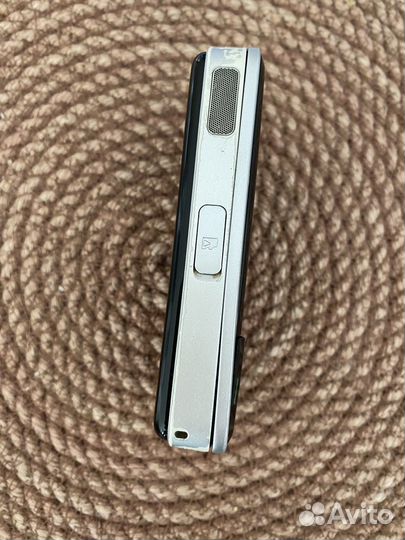 Смартфон Nokia N81