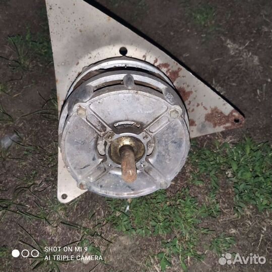 Электродвигатель 220в