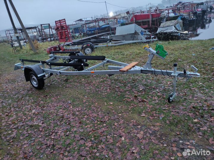 Лодочный прицеп до 5.5м трейлер новый