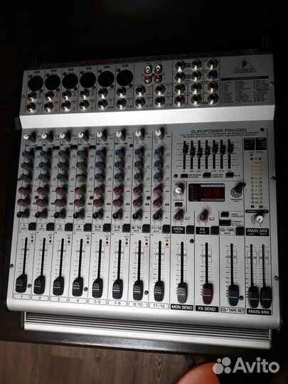 Активный микшерный пульт behringer europower PMH10