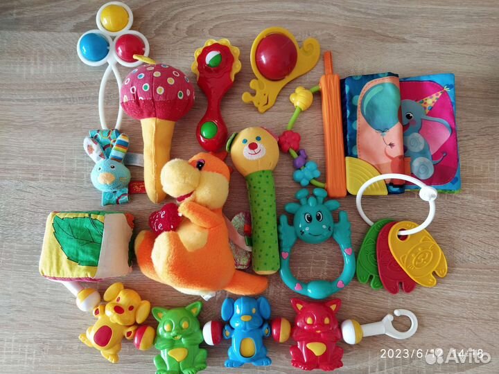 Развивающий коврик