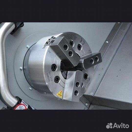 Горизонтальный обрабатывающий центр AMT HMC500D