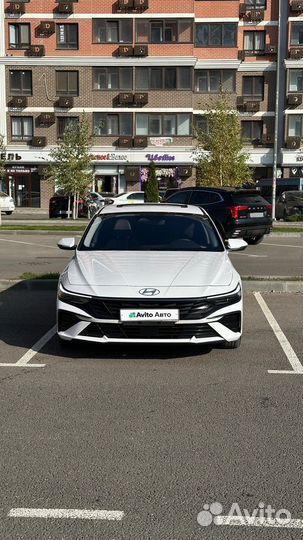 Hyundai Elantra 1.5 CVT, 2023, 20 000 км